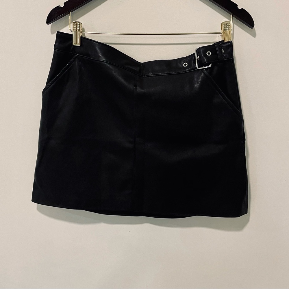 Zara black faux leather mini skirt